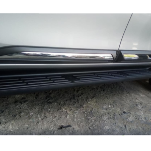 KQD3525BK.png TOYOTA HILUX REVO 2016-2018 SIDE BODY MOULDING BLACK/CHROME